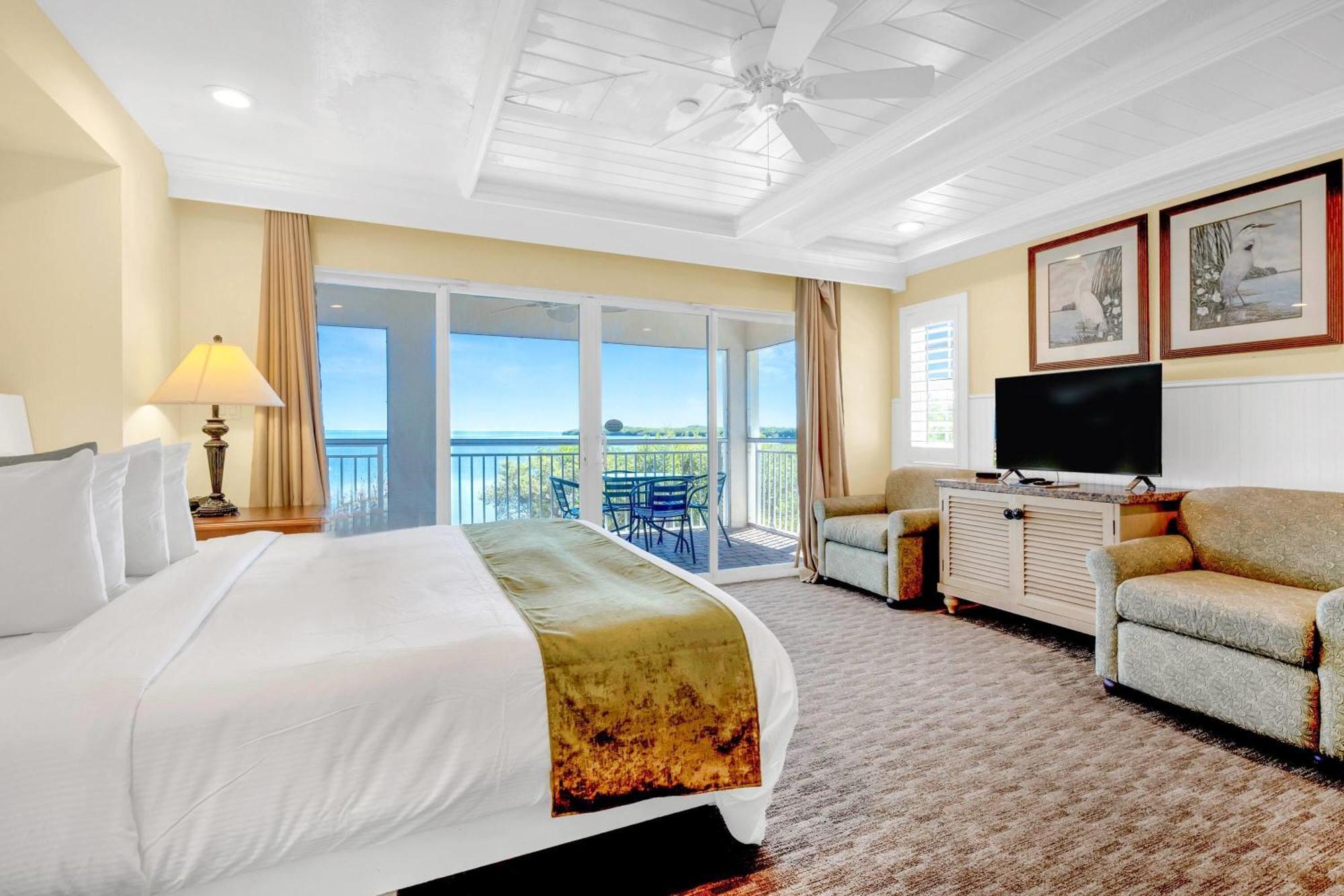King Room One King Bed Roll Shower Ocean View Mobility Accessible or Non-Smoking