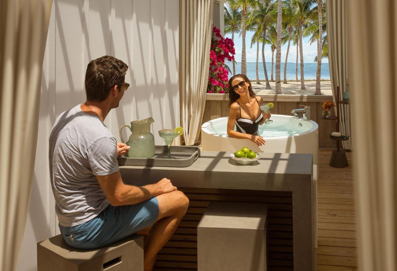 Bungalow Water Front