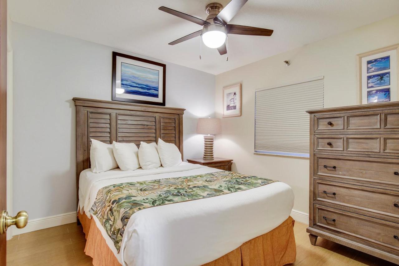 Signature Two Bedroom Partial Ocean View Suite