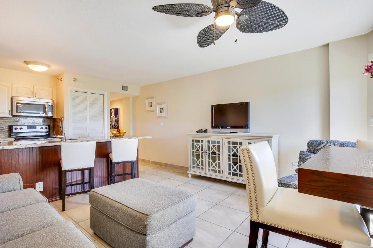 Signature Two Bedroom Partial Ocean View Suite