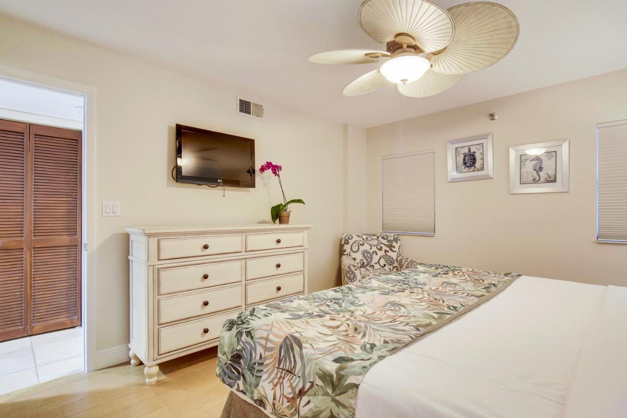 Signature Two Bedroom Partial Ocean View Suite