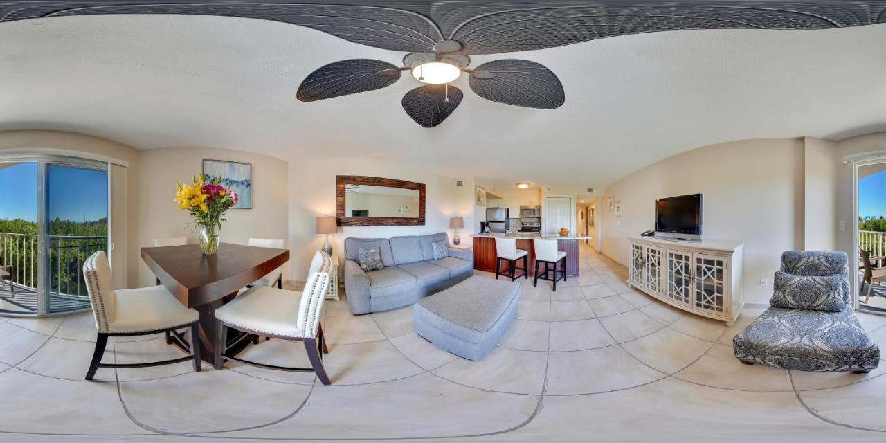 Signature Two Bedroom Partial Ocean View Suite