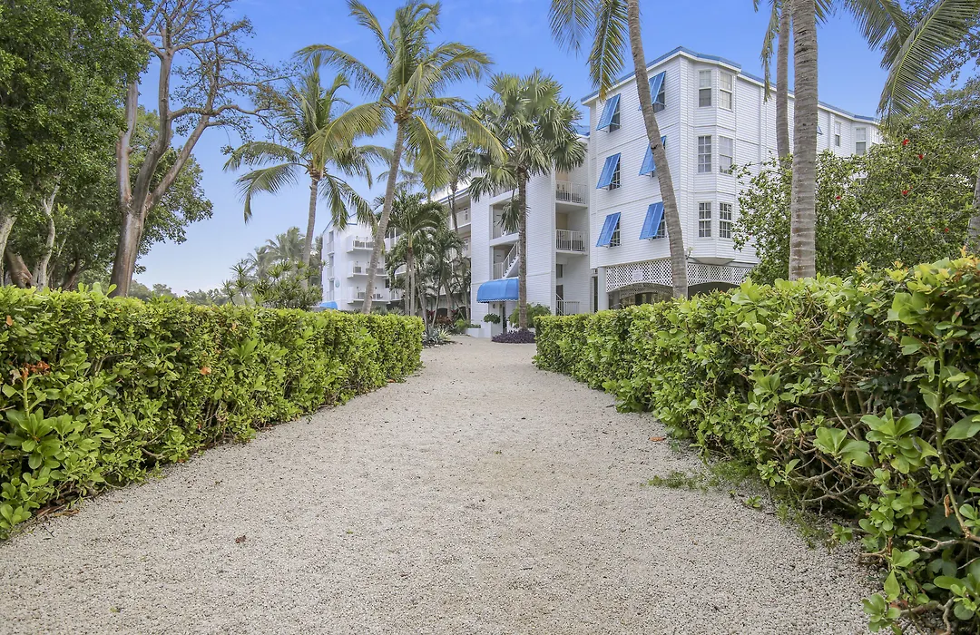 Ocean Pointe Suites At Key Largo-1